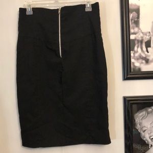High waisted pencil skirt with front zipper